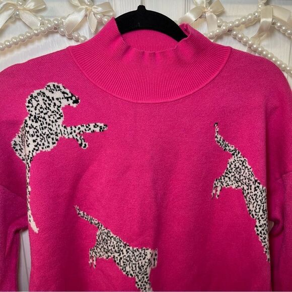 Pink Leopard Print Women's Sweater - Picture 2 of 8
